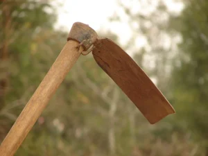 Umugabo yishe umugore we amuhoye kuba yatije isuka.